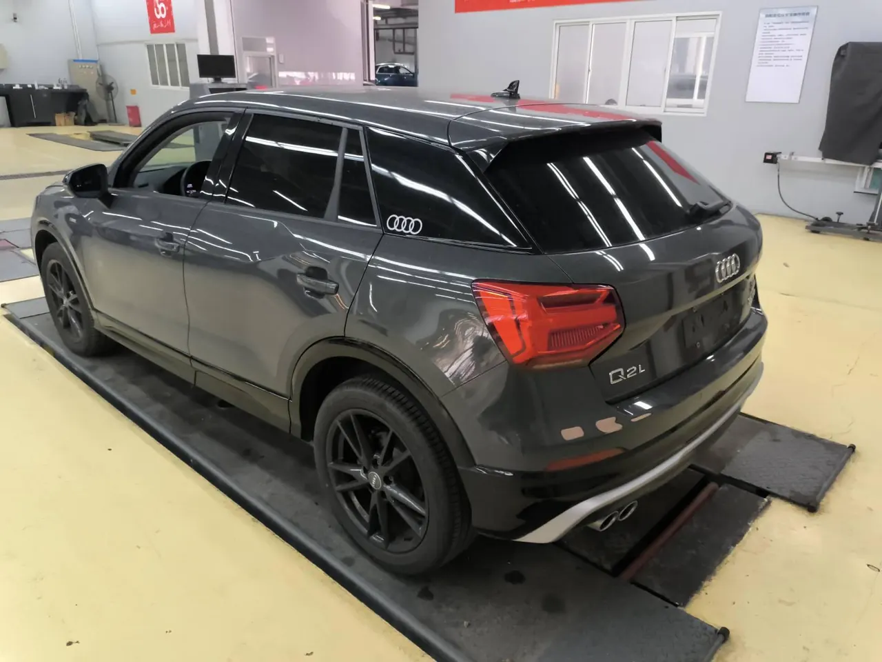 Audi 2021 Q2L 1.4TFSI 35TFSI Fashion Elegant Automatic 5