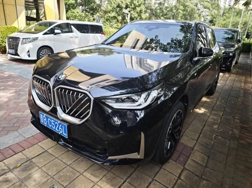 Open image lightbox: BMW 2025 X3 xDrive30L 2.0T Leading M Sports Suit Automatic Gear