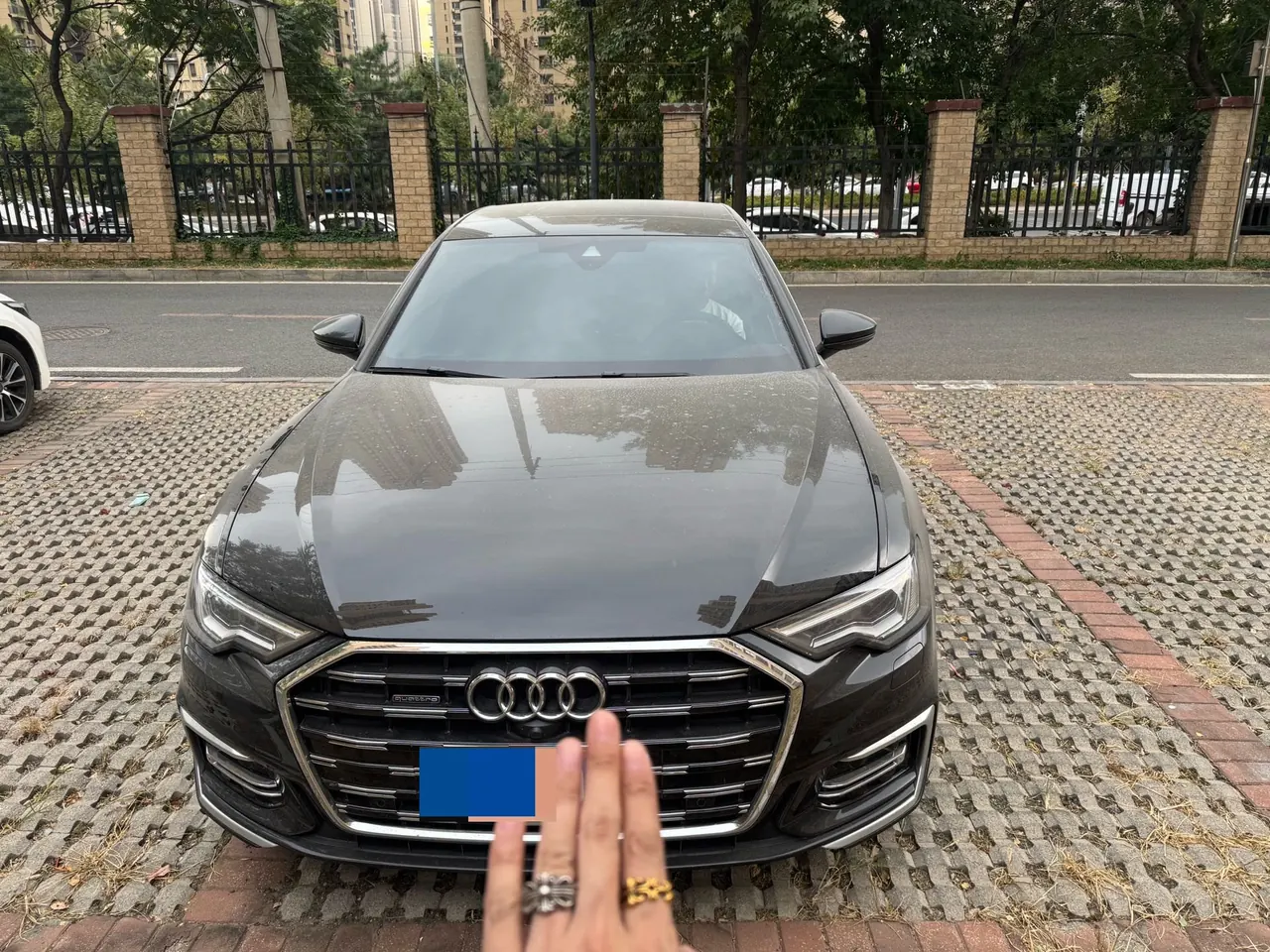 Audi 2025 A6L 2.0TFSI 45TFSI Quattro Selected Dynamic Automatic 2