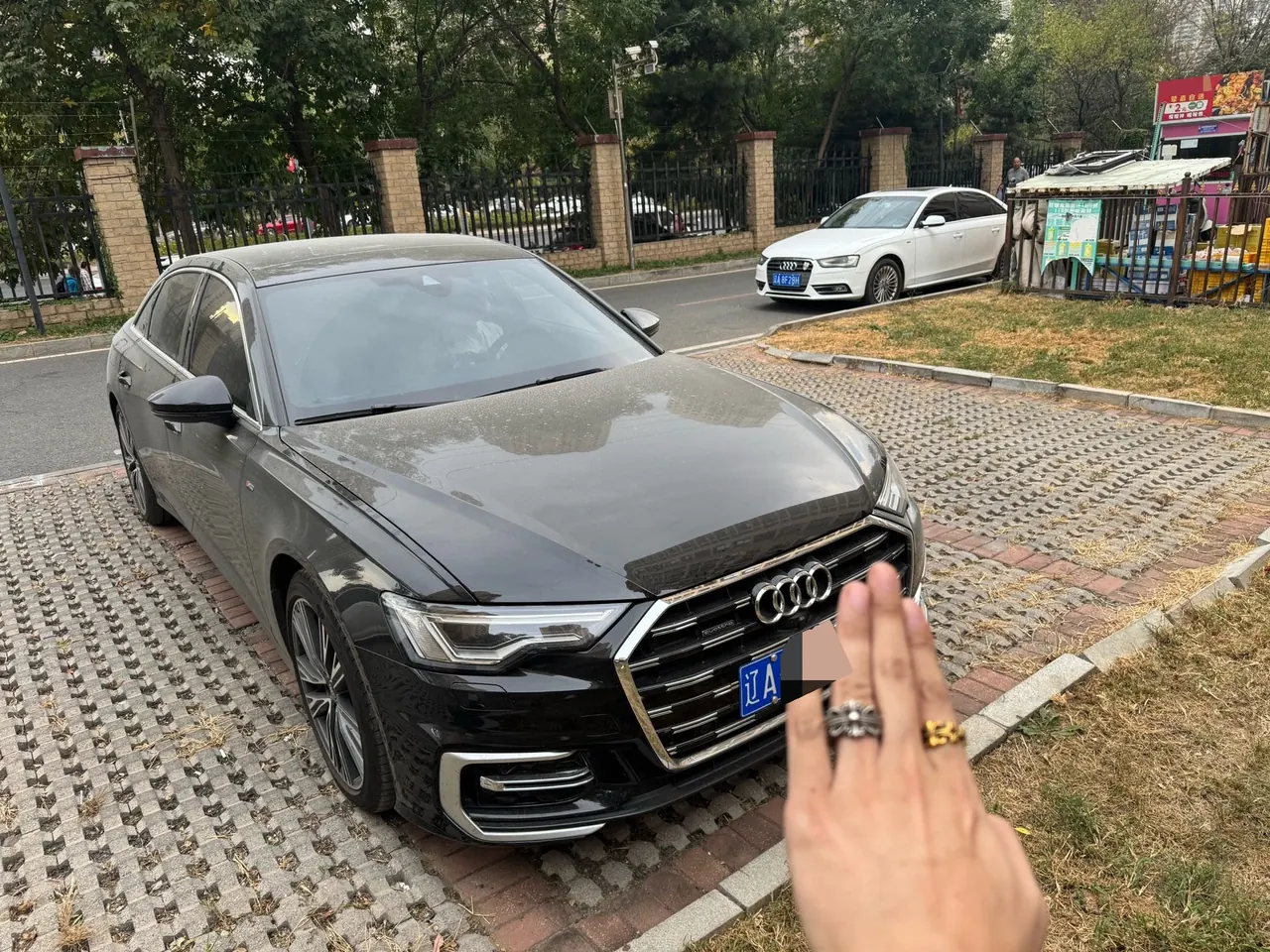 Audi 2025 A6L 2.0TFSI 45TFSI Quattro Selected Dynamic Automatic 3