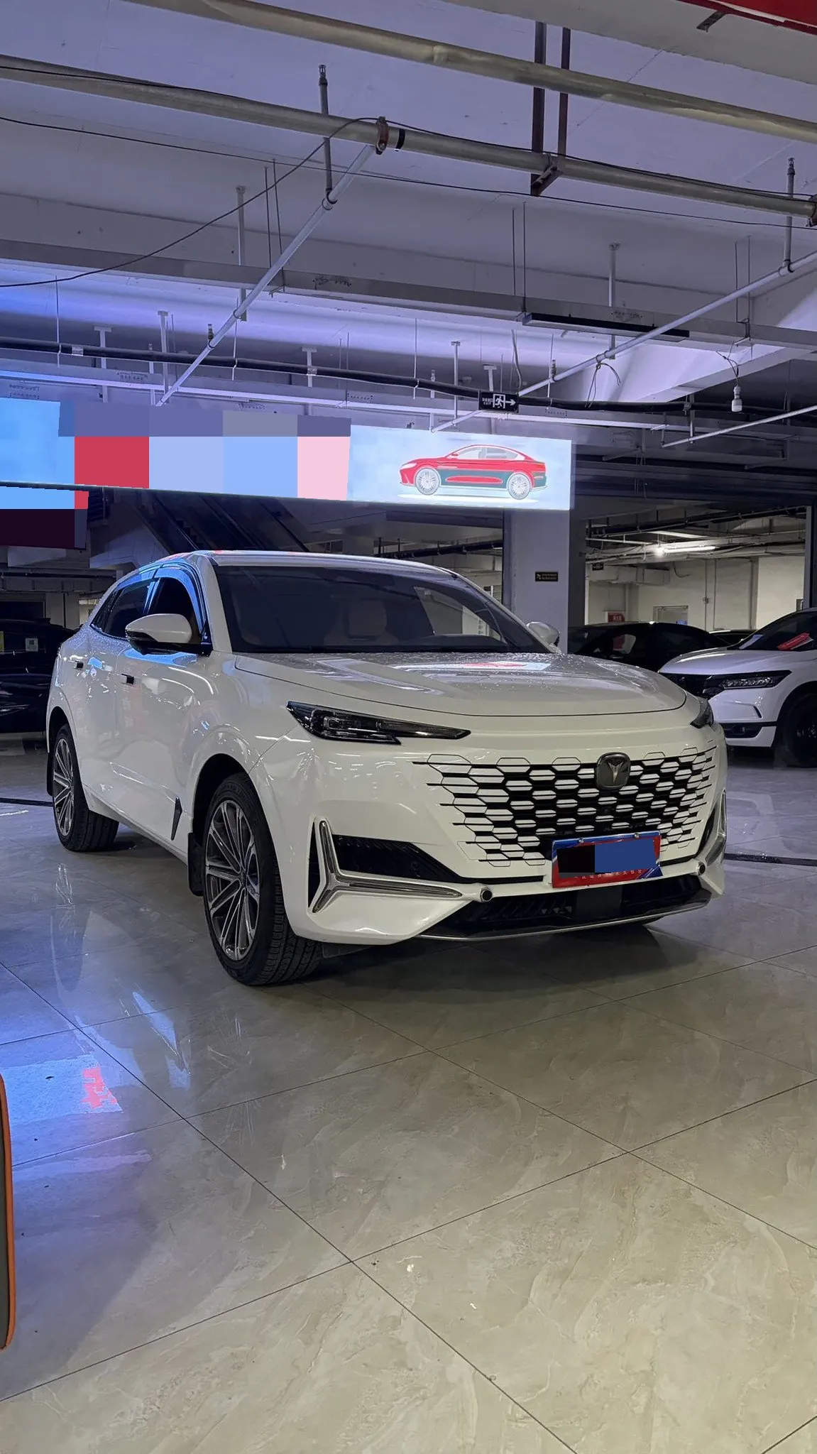 ChangAn 2021 UNI-K 2.0T 4-wheel drive distinguished automatic transmission 3