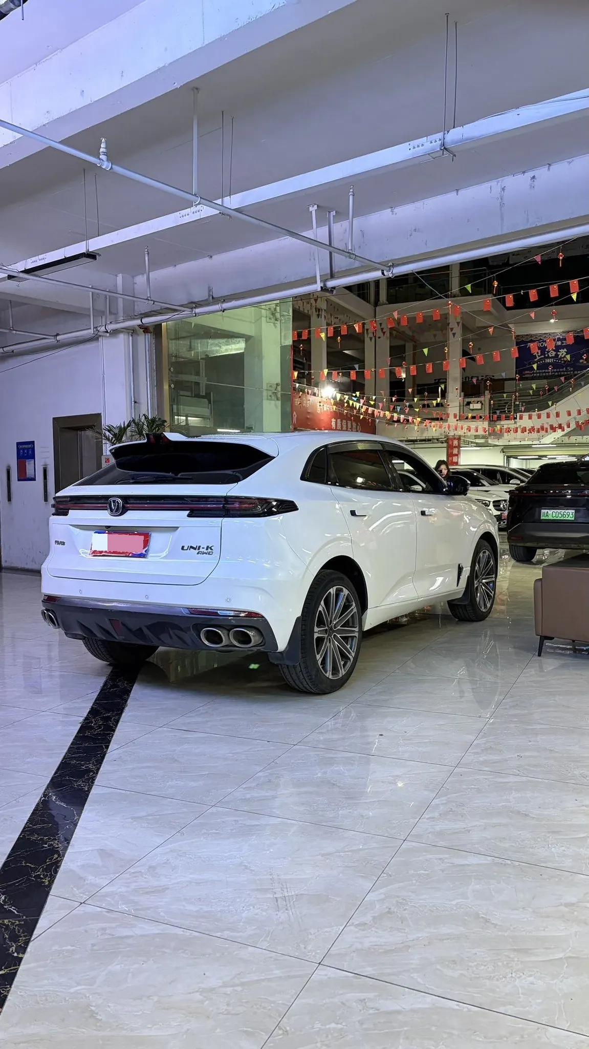 ChangAn 2021 UNI-K 2.0T 4-wheel drive distinguished automatic transmission 9