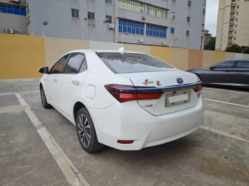 Toyota 2020 Corolla Double Engine E 1.8 Stepless Comfort Edition Automatic Gear 8