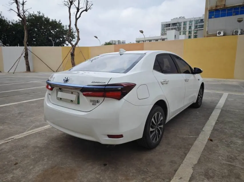 Toyota 2020 Corolla Double Engine E 1.8 Stepless Comfort Edition Automatic Gear 9