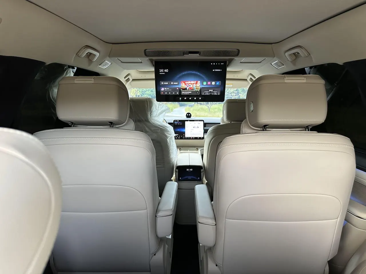 NIO 2026 ES8 6‑Seater Executive Signature Edition Automatic Transmission 19