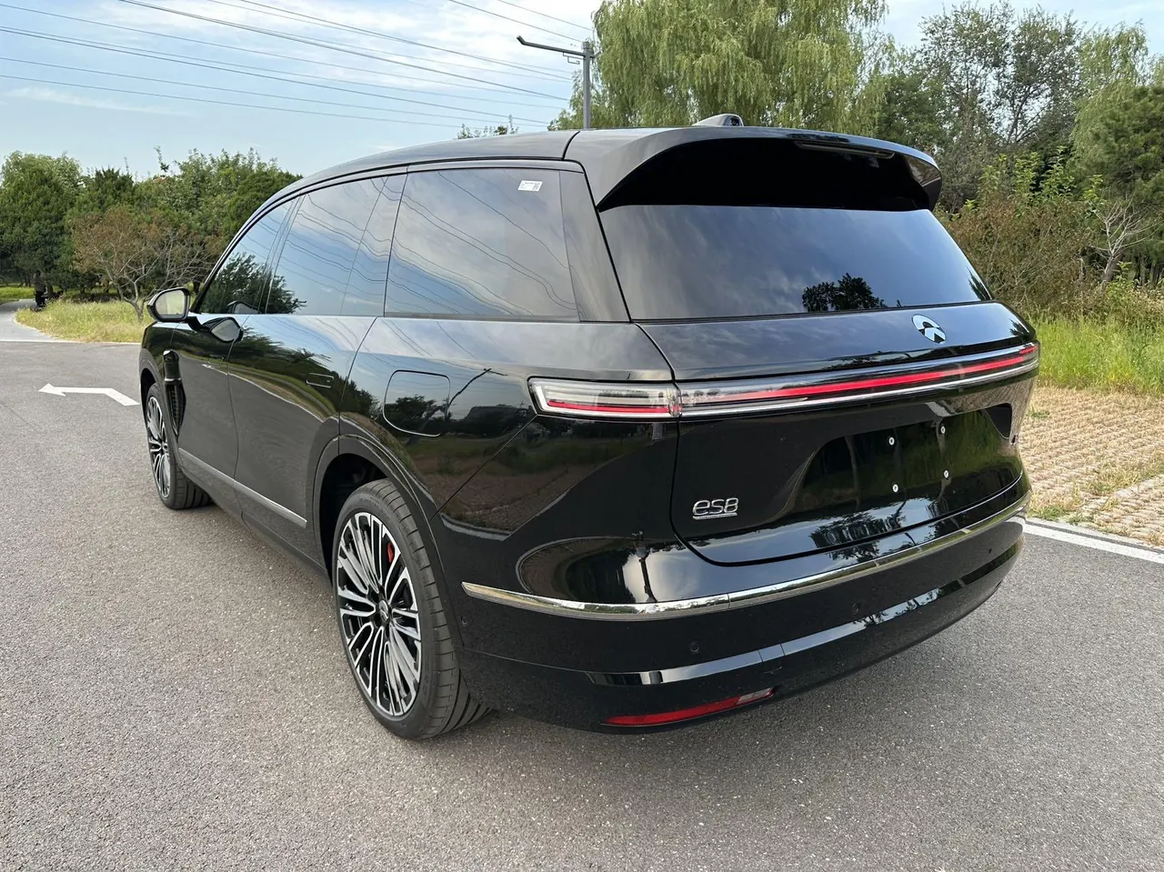 NIO 2026 ES8 6‑Seater Executive Signature Edition Automatic Transmission 6