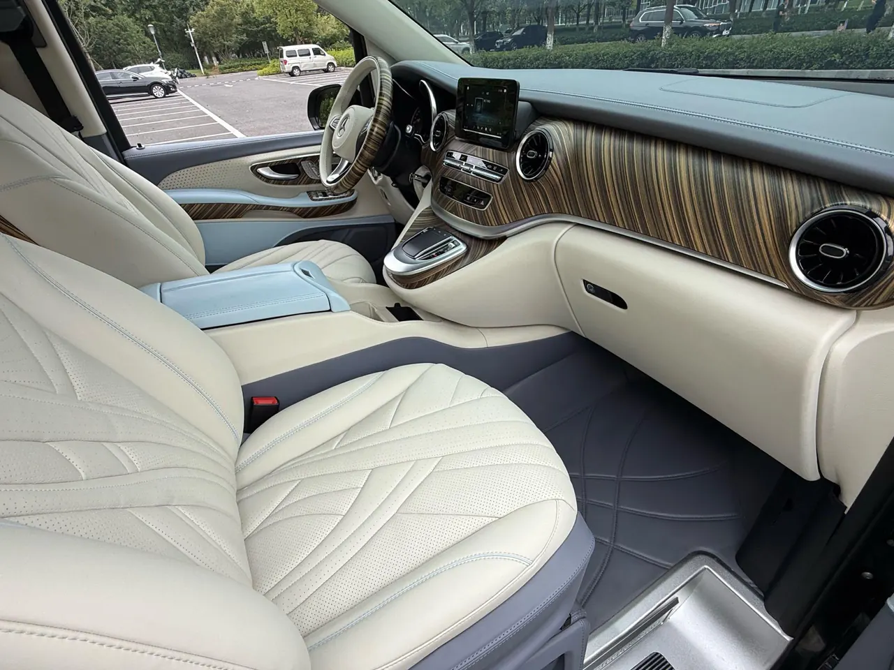Mercedes Benz Class V (Imported) 2021V 250 2.0T Automatic Gear 5