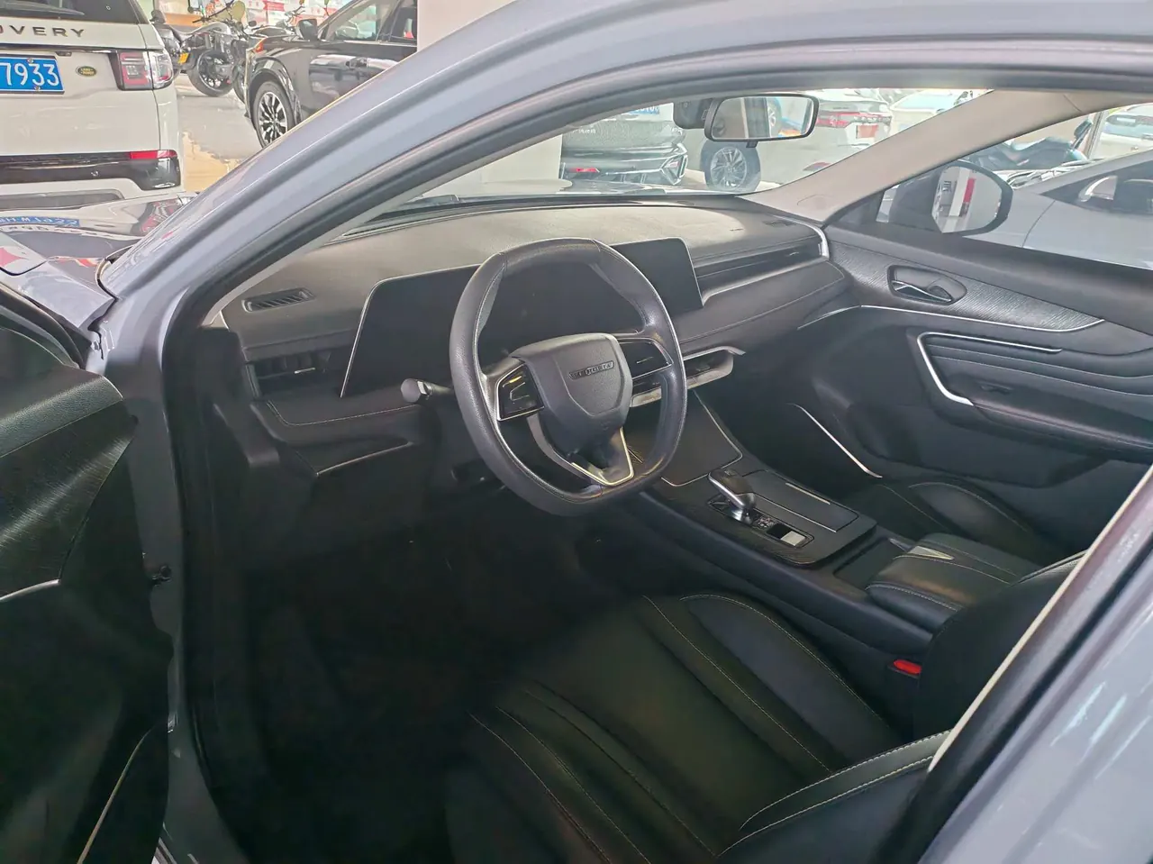 Venucia 2021 big V 1.5T 260T love bean version automatic gear 3
