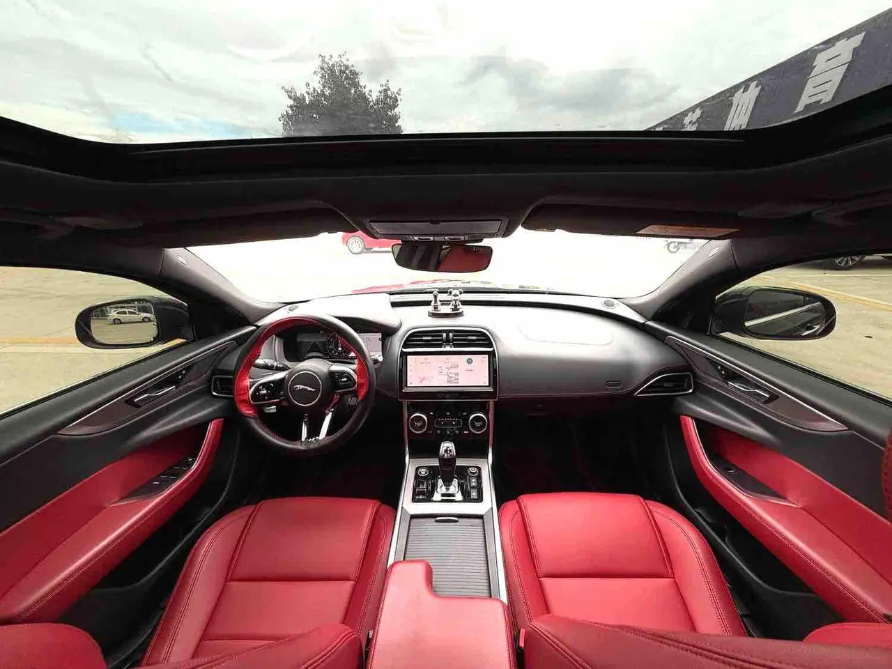 Jaguar 2021 XEL 2.0T 250PS R-DYNAMIC S Enterprising Sports Edition Automatic Gear 13