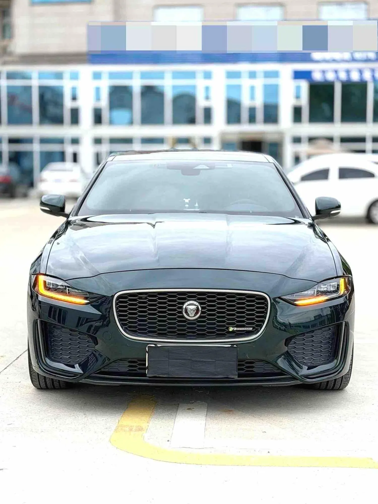 Jaguar 2021 XEL 2.0T 250PS R-DYNAMIC S Enterprising Sports Edition Automatic Gear 8