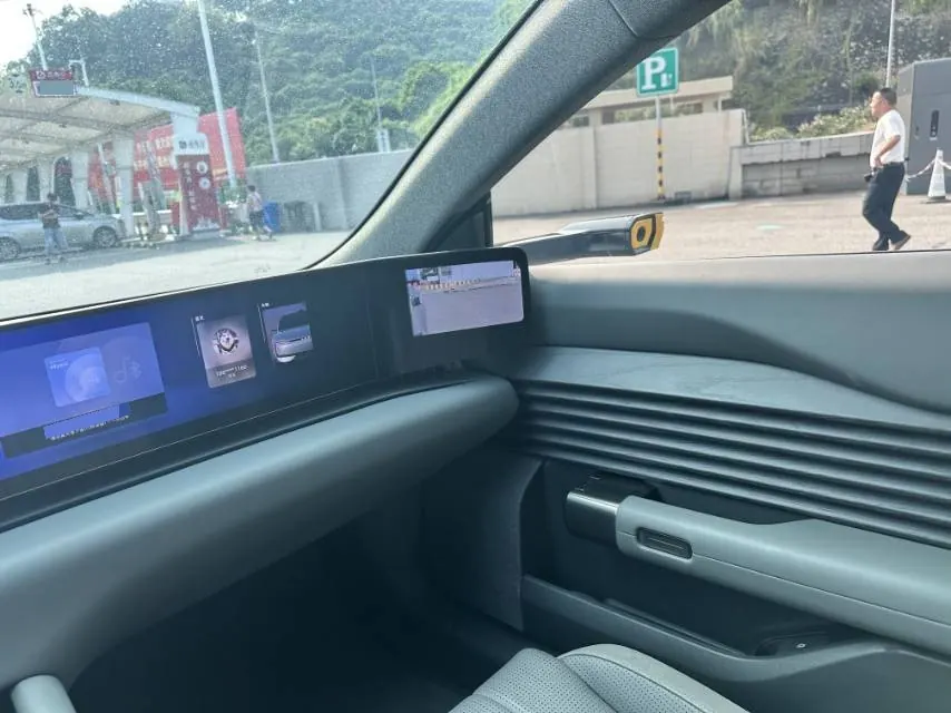 AUDI 2026 E5 Sportback Pioneer Plus Automatic 6