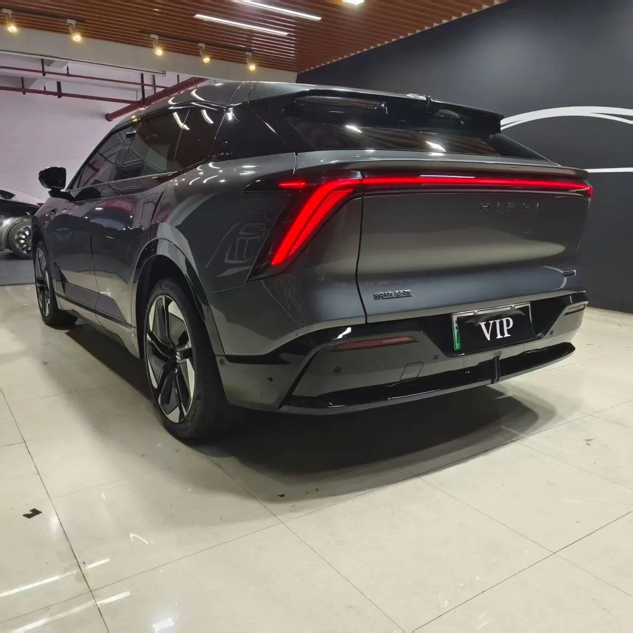 HiPhi 2023 HiPhi Y 560km Elite Automatic Gear 5