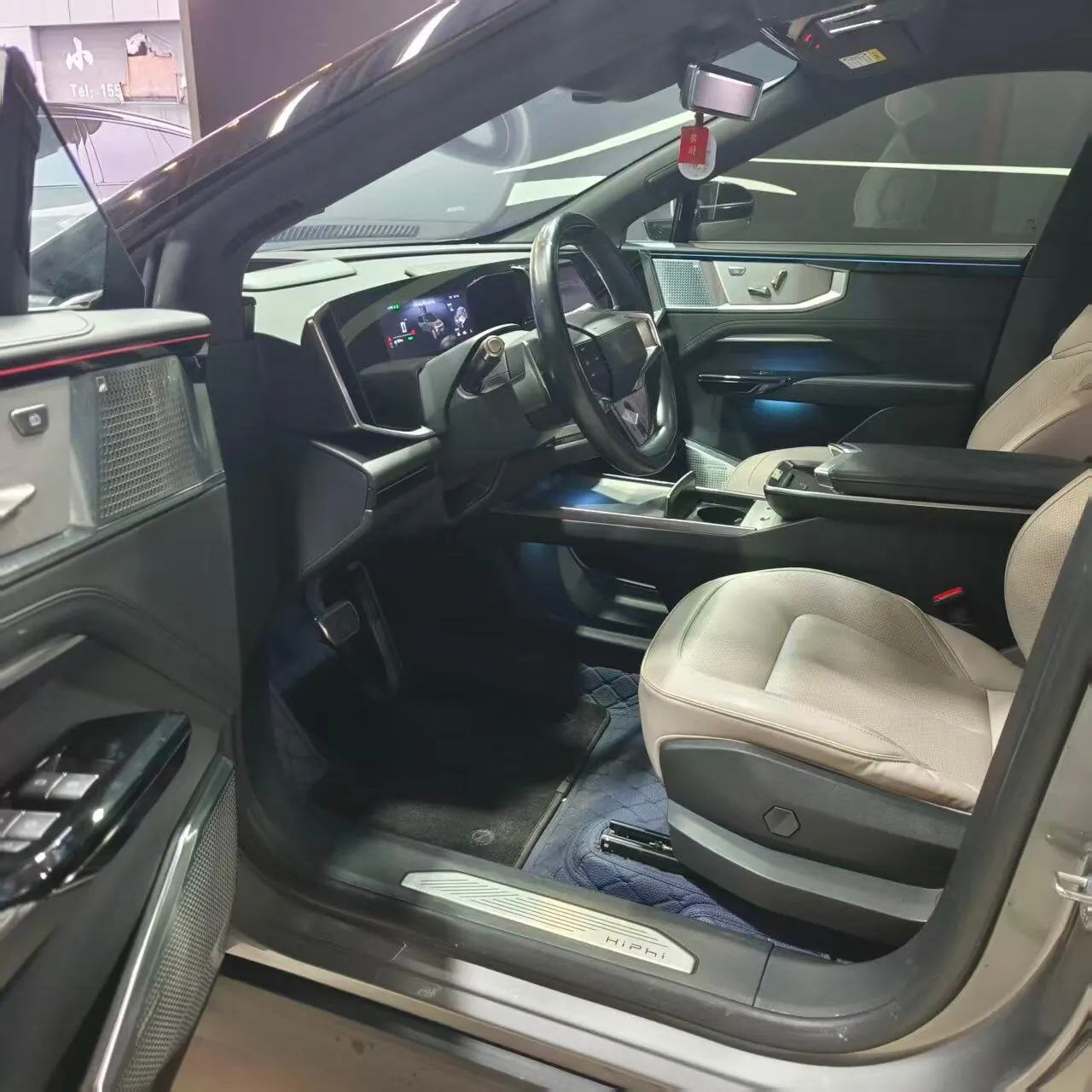 HiPhi 2023 HiPhi Y 560km Elite Automatic Gear 6