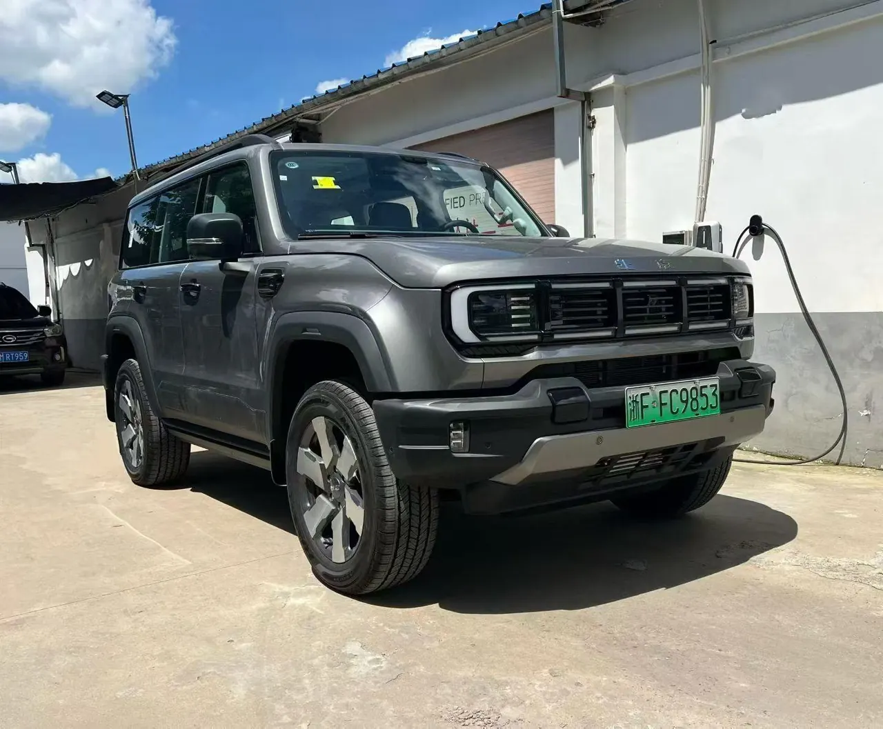 Beijing 2025 BJ40e Standard Edition Automatic 3