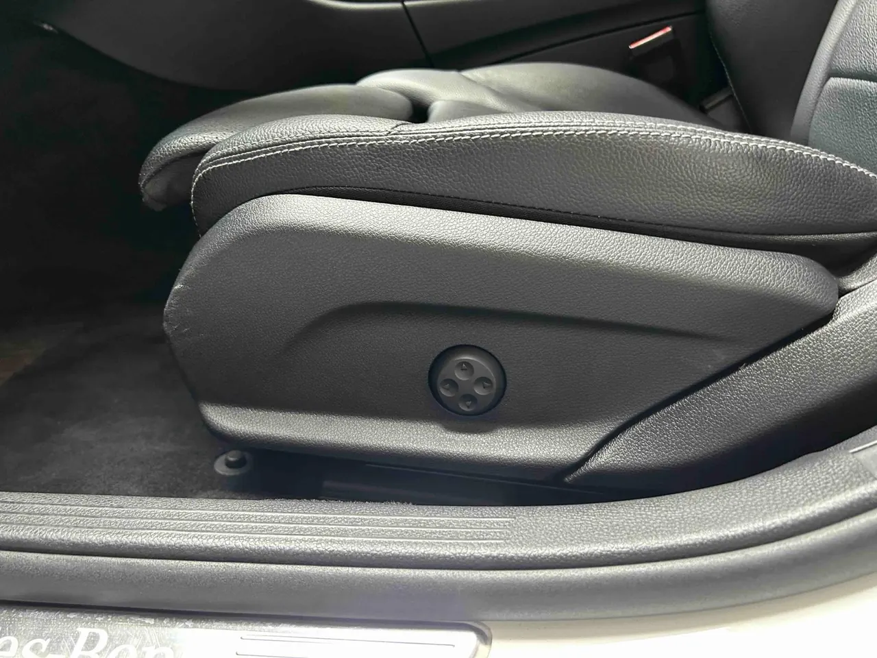Mercedes Benz Class C 2020 C 200 L 1.5T Fashion Sports Edition Automatic Gear 12