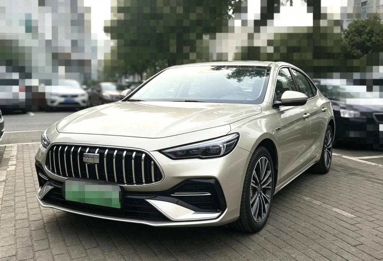 Open image lightbox: Geely Galaxy 2025 xingyao 6 EM-i 1.5 125km exploration version automatic gear