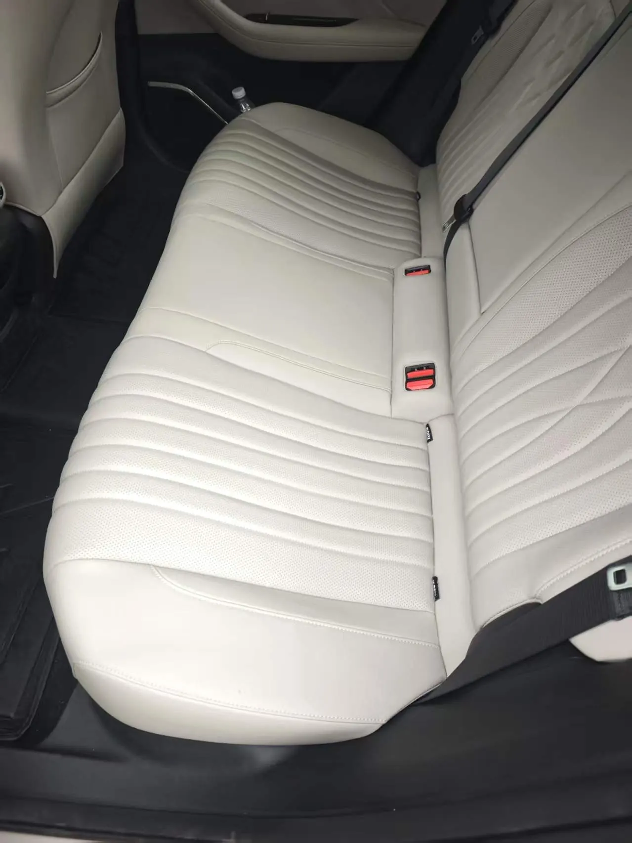 Geely Galaxy 2025 xingyao 6 EM-i 1.5 125km exploration version automatic gear 5