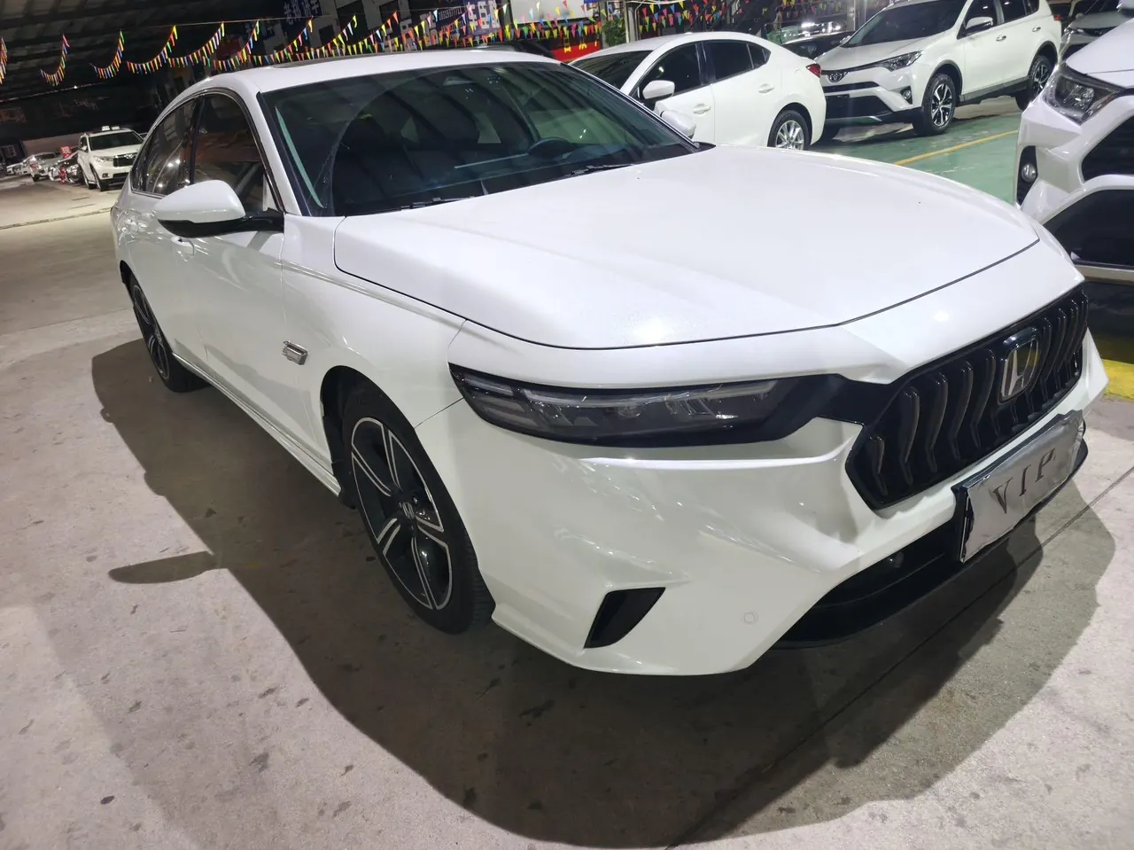 Honda 2024 INSPIRE (Yingshi Pai) 1.5T Stepless 260TURBO Ease Edition Automatic Gear 3