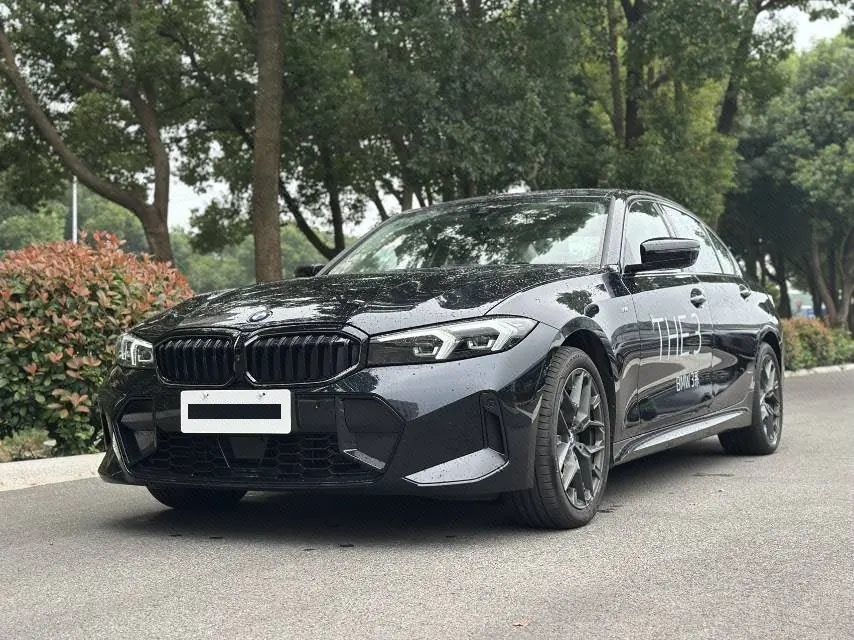 Open image lightbox: BMW 3 Series 2025 330Li 2.0T M Sports Obsidian Night Suit Automatic Gear