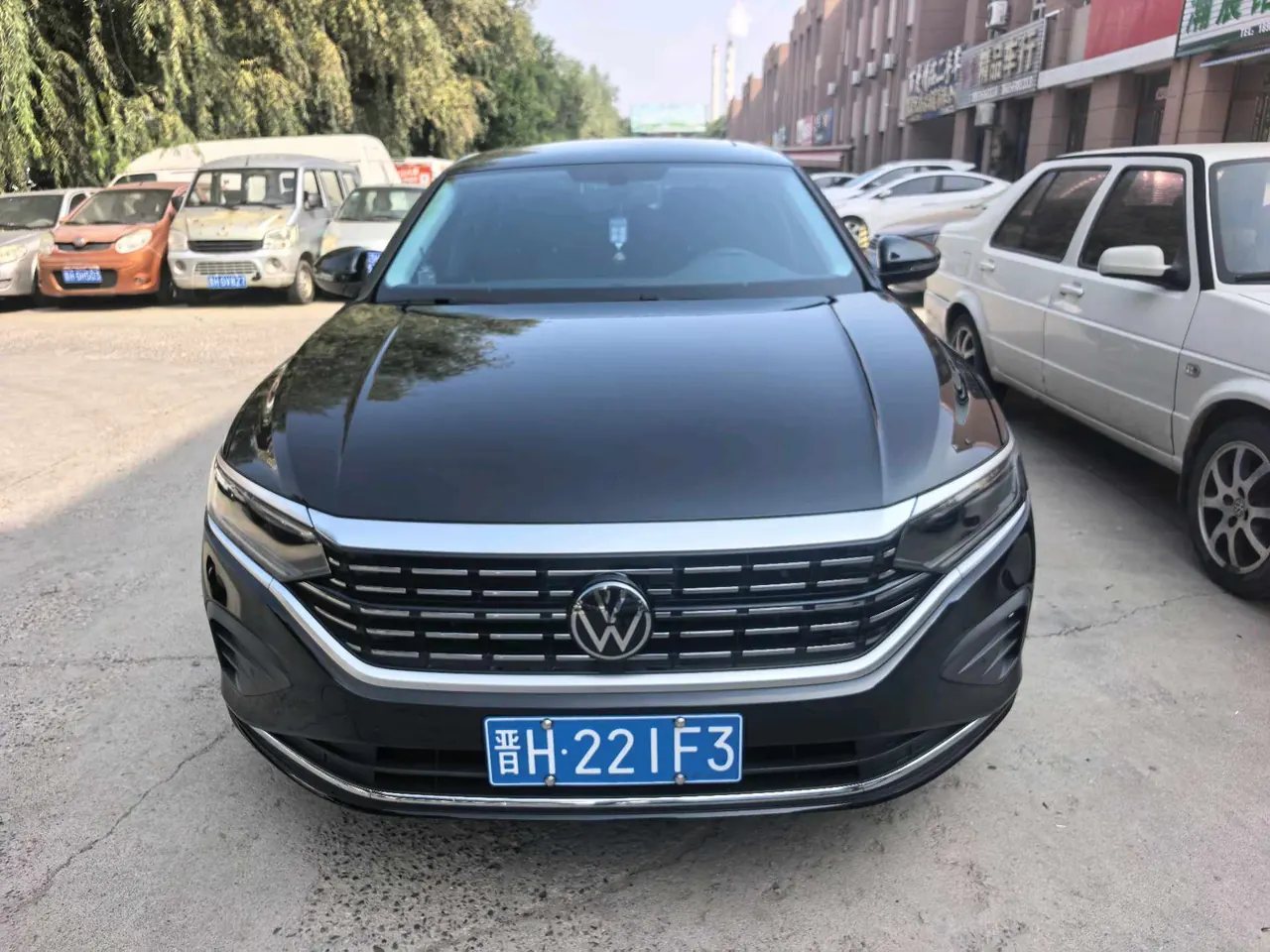 Volkswagen 2025 Passat 2.0TSI 380TSI Subut Longteng Edition Automatic Gear 2