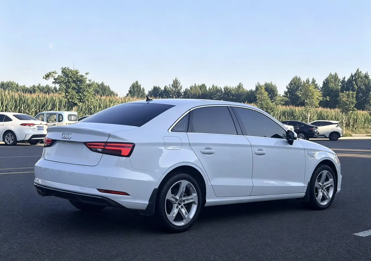 Audi 2020 A3 Limousine 1.4TFSI 35TFSI aggressive automatic gear 8
