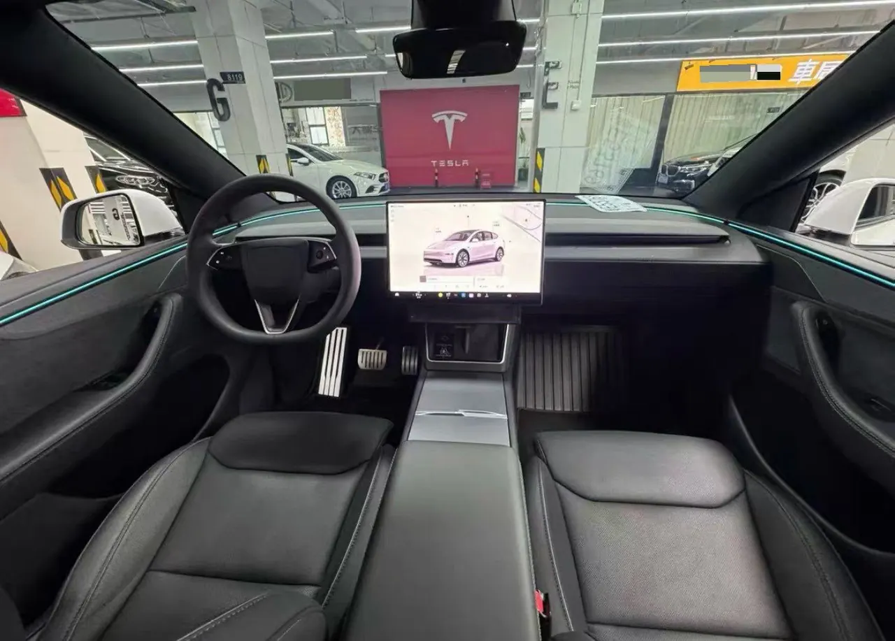 Tesla 2025 Model Y L Long Endurance All-Wheel Drive Automatic Transmission 5