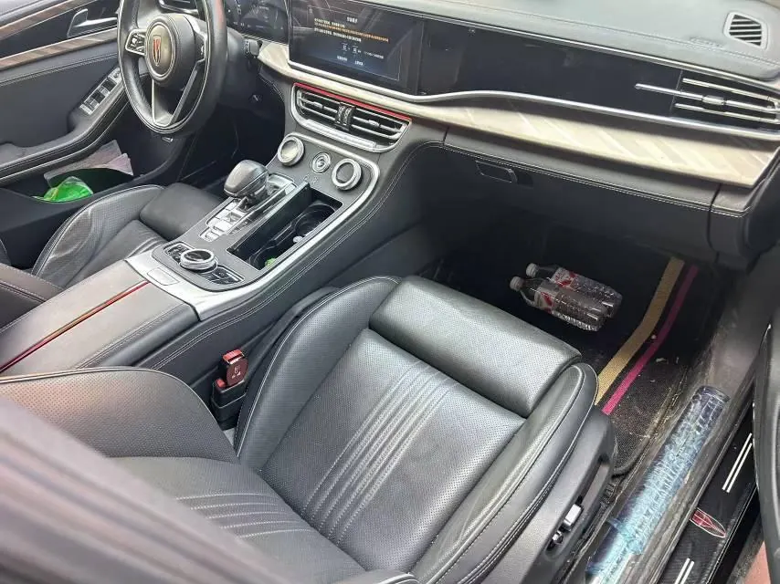 HongQi 2020 H9 48V 2.0T Zhilian Flag Edition Automatic Gear 4
