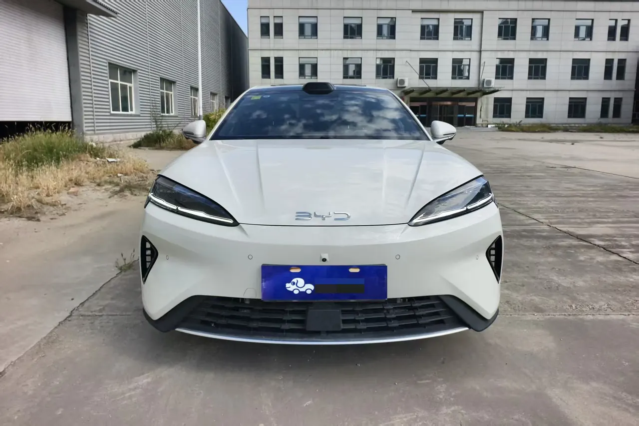 BYD 2025 Seal 07 DM-i 1.5T Stepless Smart Driving Edition 125km Flagship Automatic Gear 3