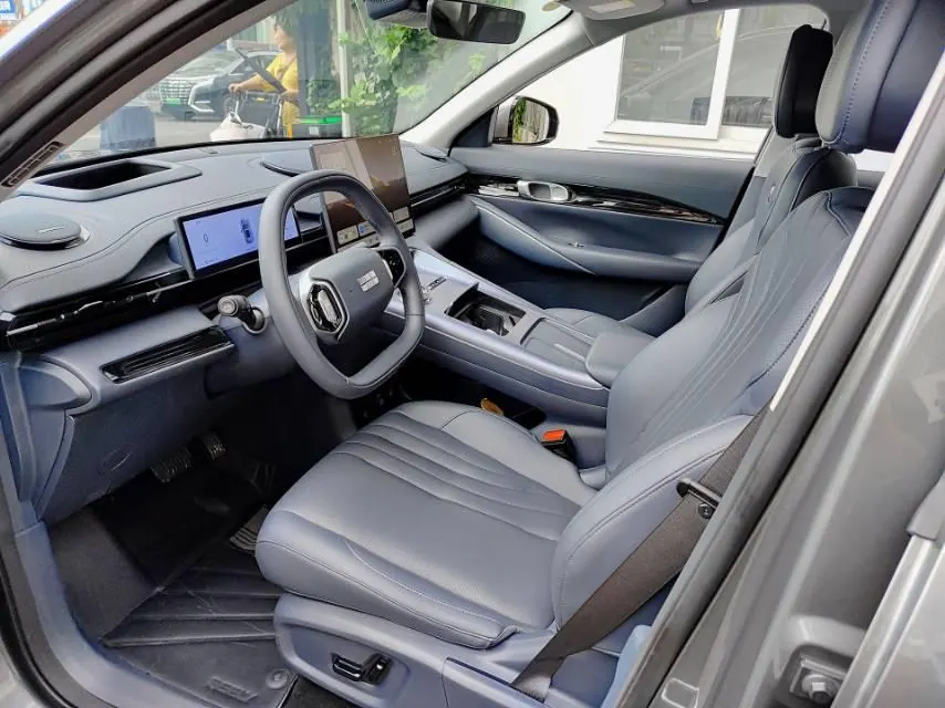 Geely Galaxy 2026 E 5 530km Discovery Edition Automatic Gear 5