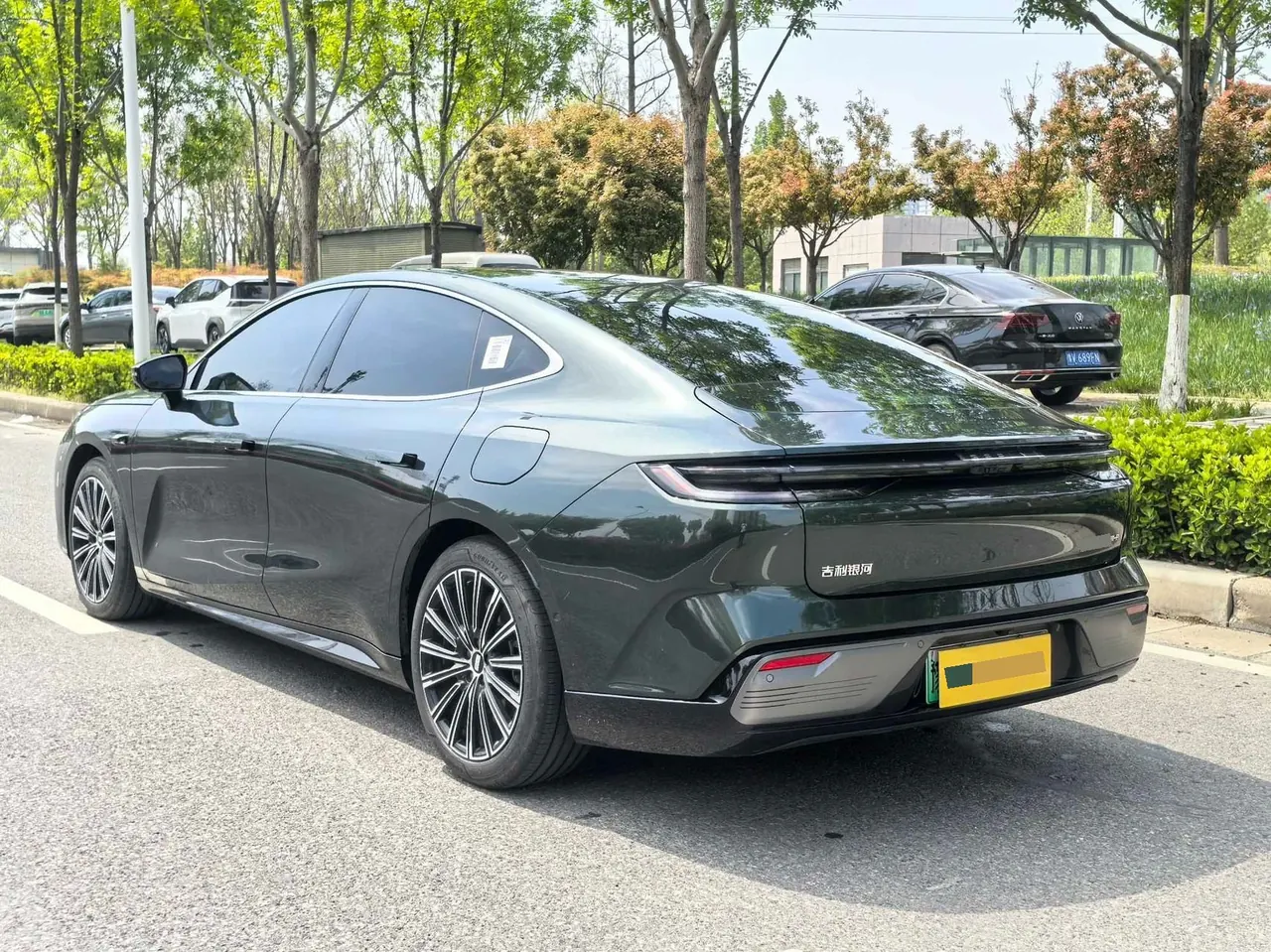 Geely Galaxy 2025 Xingyao 8 EM-P 1.5T 130km Starship Edition Automatic Gear 7