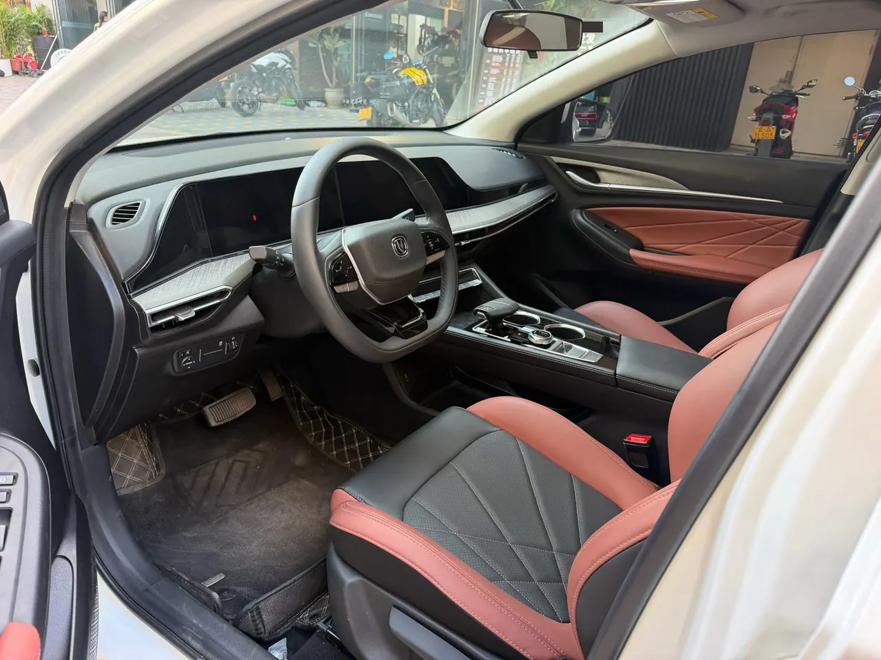 ChangAn 2024 Yidong PLUS 1.4TGDI Blue Whale NE High Energy Edition Automatic Gear 7