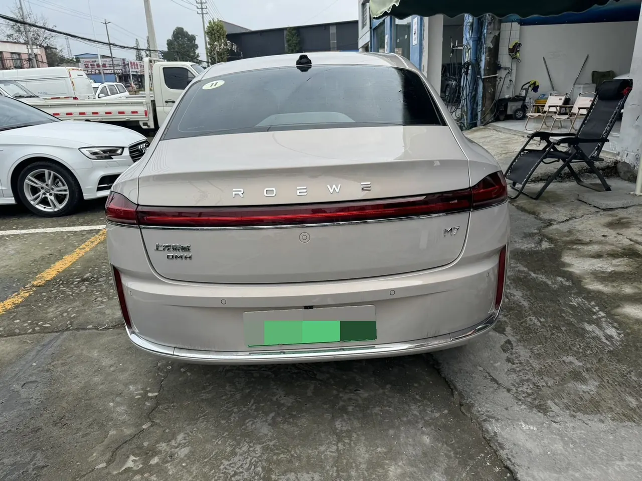 Roewe 2025 M7 DMH 1.5 160km Innovative Automatic Gear 7
