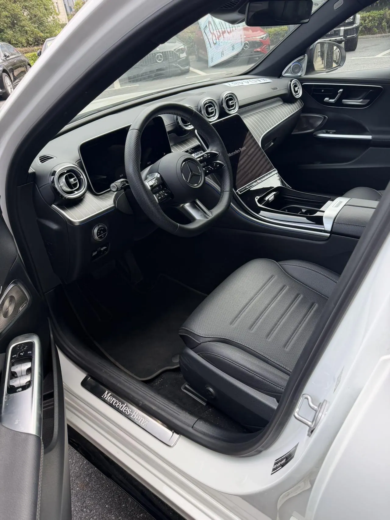 Mercedes Benz Class C 2025 C 260 L 48V 1.5T Hao Night Sports Edition Automatic Gear 4