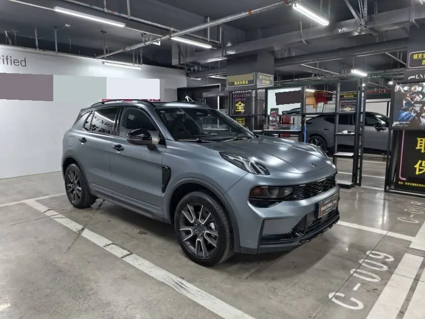 LYNK&amp;CO 2025 LYNK&amp;CO 01 2.0TD Two-wheel Drive New Pro Edition Automatic Gear 3