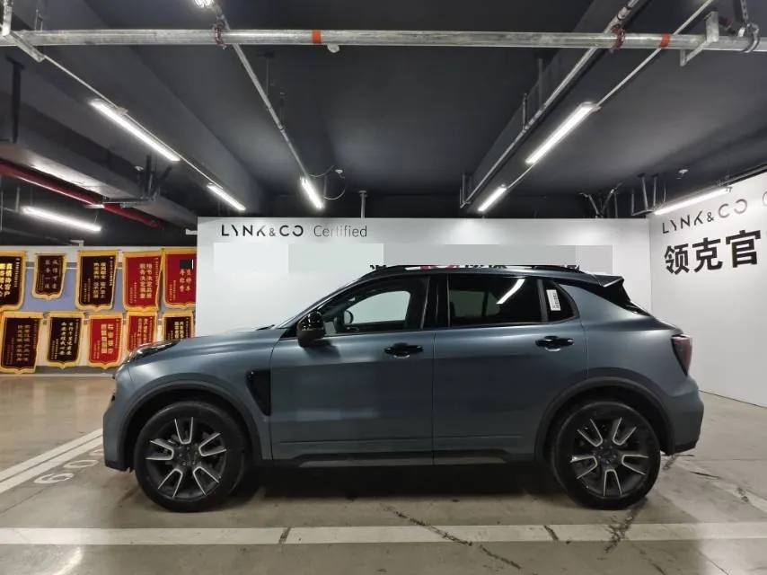 LYNK&amp;CO 2025 LYNK&amp;CO 01 2.0TD Two-wheel Drive New Pro Edition Automatic Gear 8