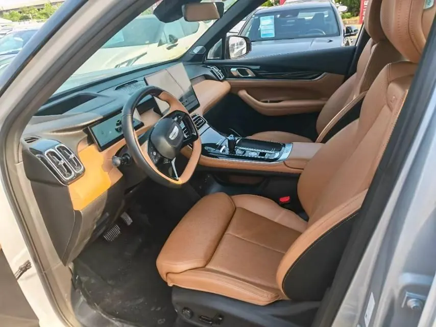 Geely 2025 Boyue L 1.5TD Splendid Automatic Gear 3