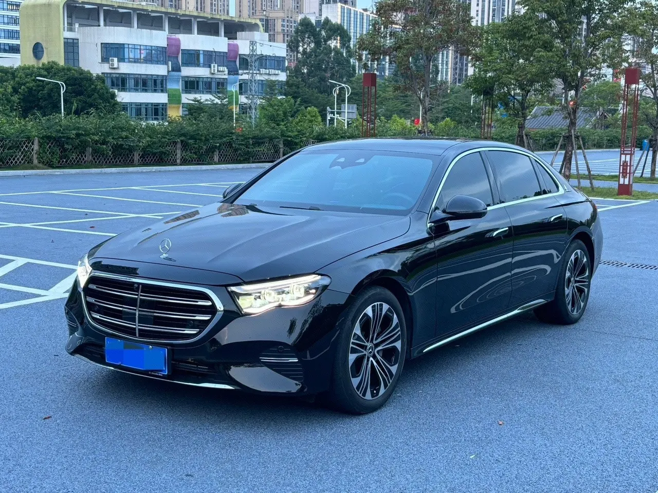 Open image lightbox: Mercedes Benz E Class 2025 E 300 L 48V 2.0T Luxury Sports Automatic