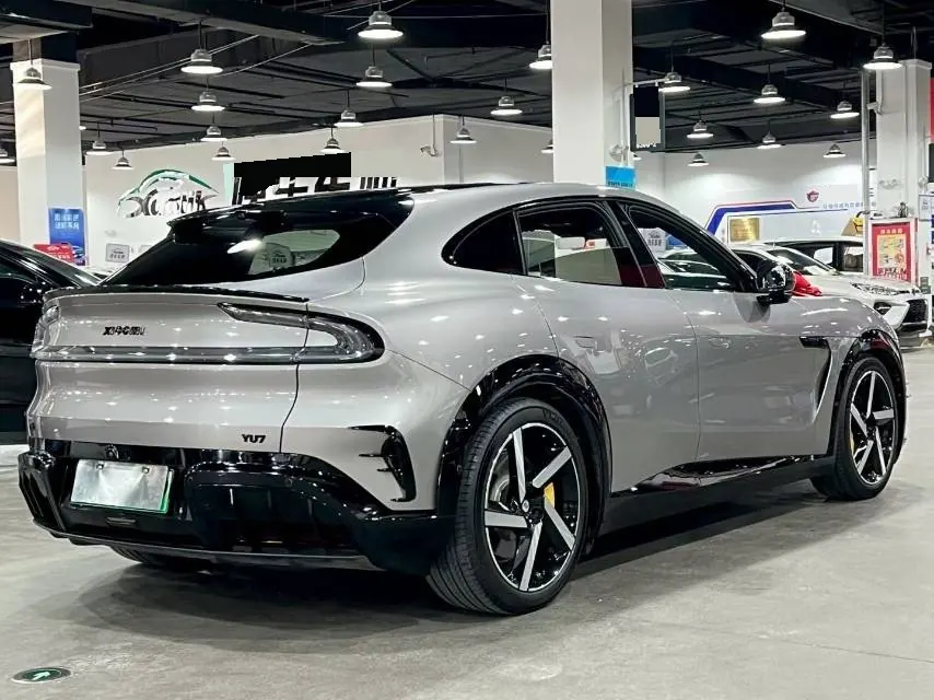 MI 2025 YU7 Long Endurance Four-wheel Drive Pro Edition Automatic Gear 7