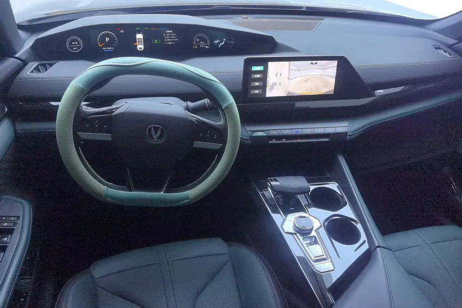 ChangAn 2024 UNI-V Zhidian iDD 1.5 Stepless Blue Whale 136km Zhiku Automatic Gear 6