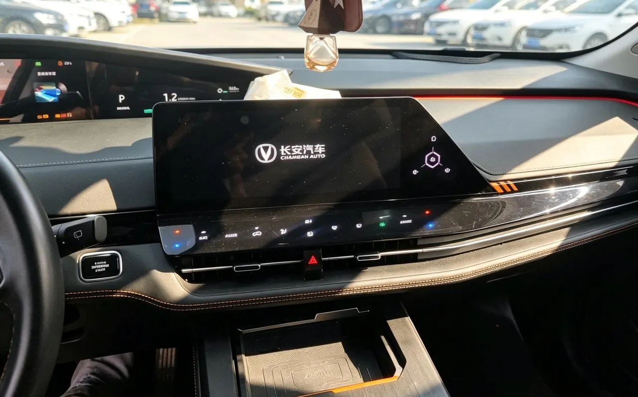 ChangAn 2021 UNI-K 2.0T Honorable Automatic 7