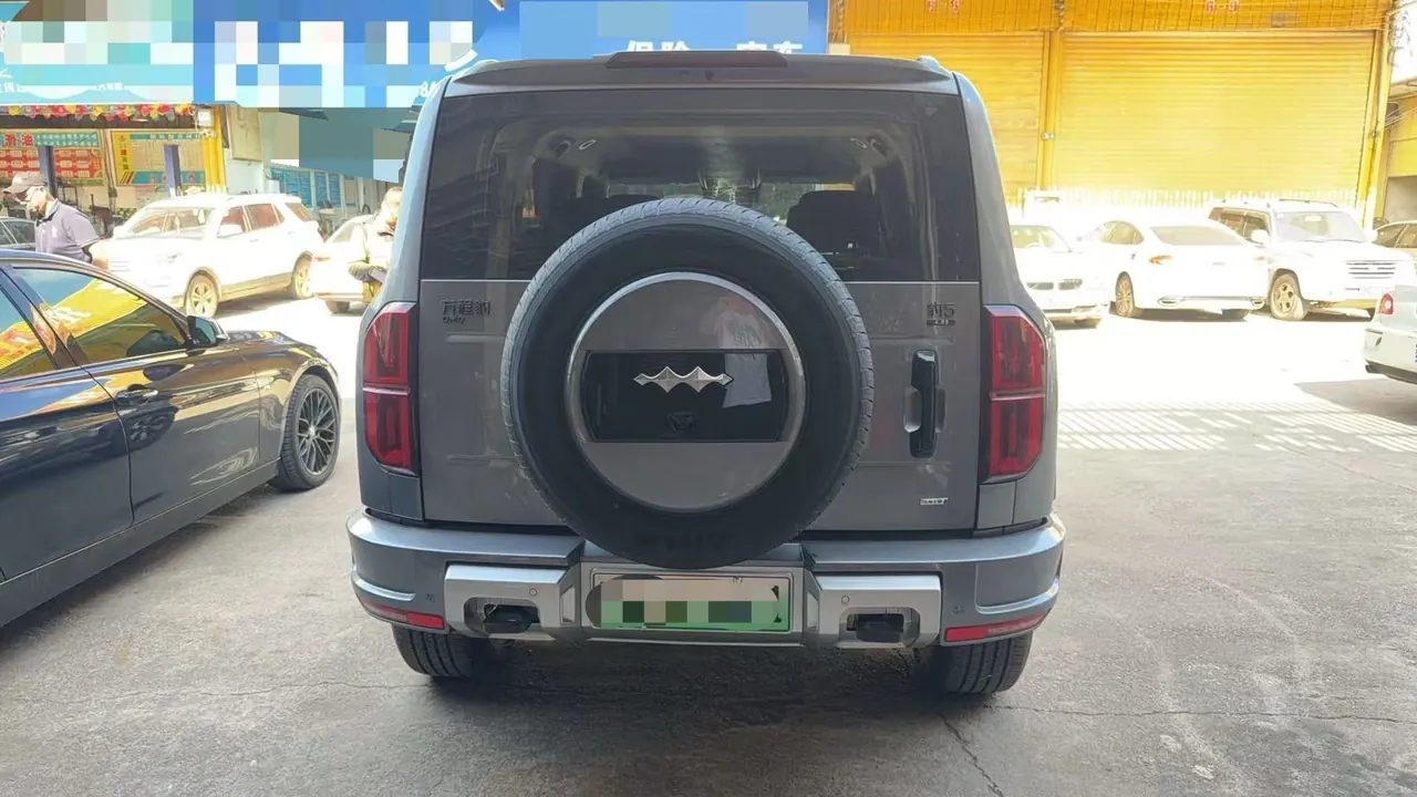 FangChengBao 2026 Leopard 5 1.5T Stepless 210KM Gods Max Edition Automatic Gear 3