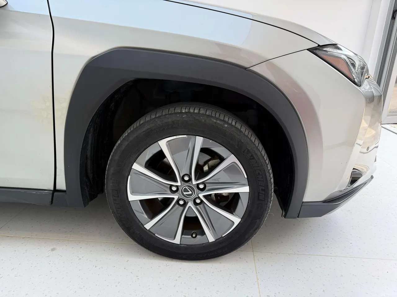Lexus UX New Energy (Imported) 2020 UX 300e Pure Yue Edition Automatic Gear 7