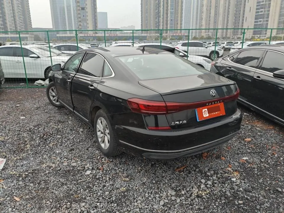 Volkswagen 2024 Passat 1.4TSI 280TSI Business Edition Automatic 3