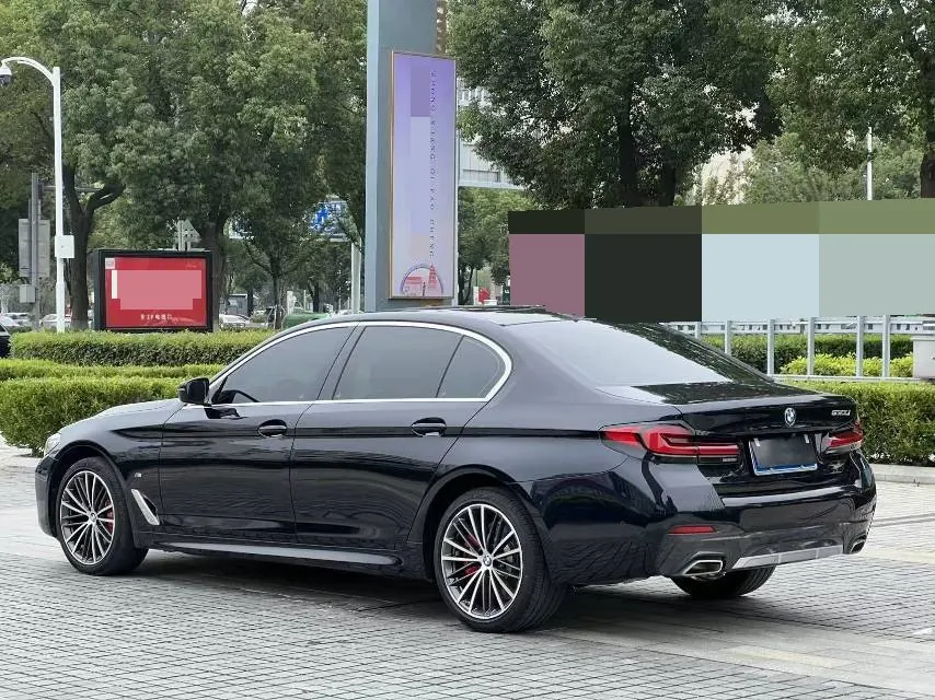 BMW 5 Series 2023 530Li 2.0T Leading M Sports Suit (Modified) Automatic Gear 4
