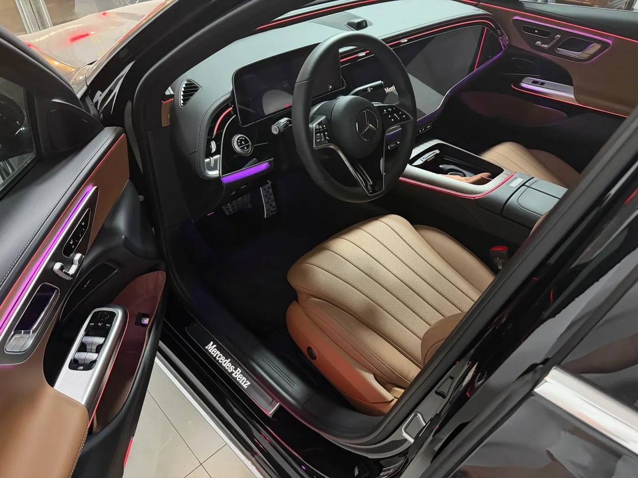 Mercedes Benz Class E New Energy 2024 E 350 e L 2.0T Automatic Gear 2