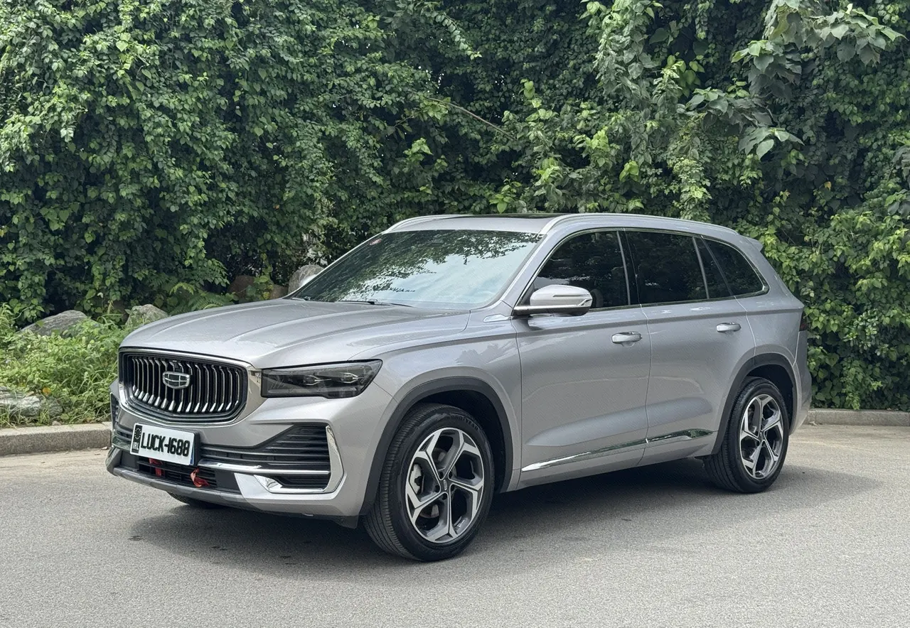 Открыть галерею: Geely 2021 XingyueL (Monjaro) 2.0TD EVO two-wheel drive distinguished automatic transmission