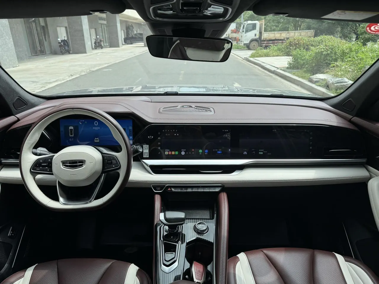 Geely 2021 XingyueL (Monjaro) 2.0TD EVO two-wheel drive distinguished automatic transmission 7