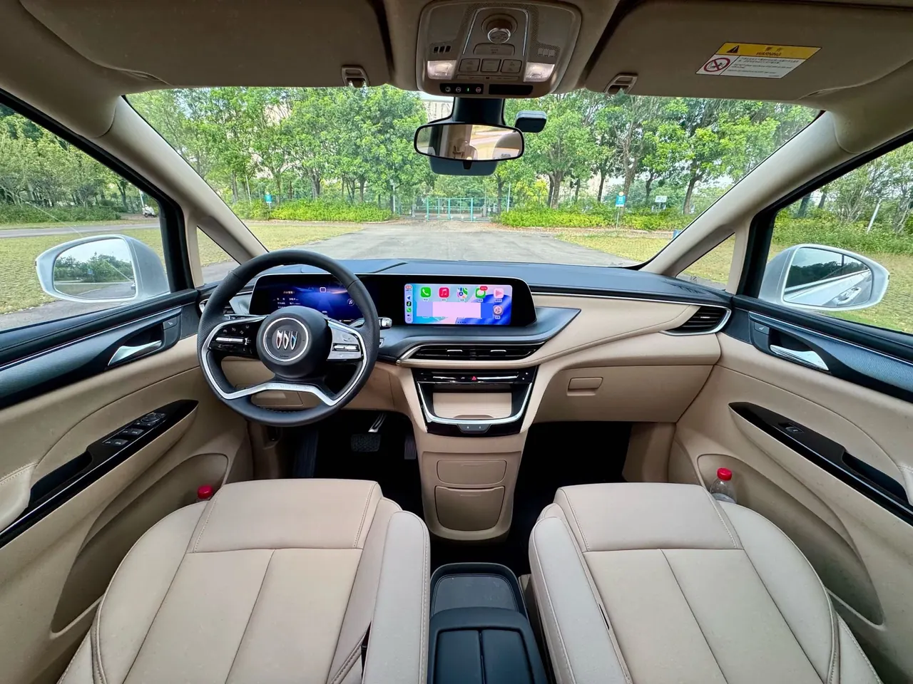 Buick 2025 GL8 Land Business Cabin 2.0T Smart Enjoyment Version Automatic Transmission 5