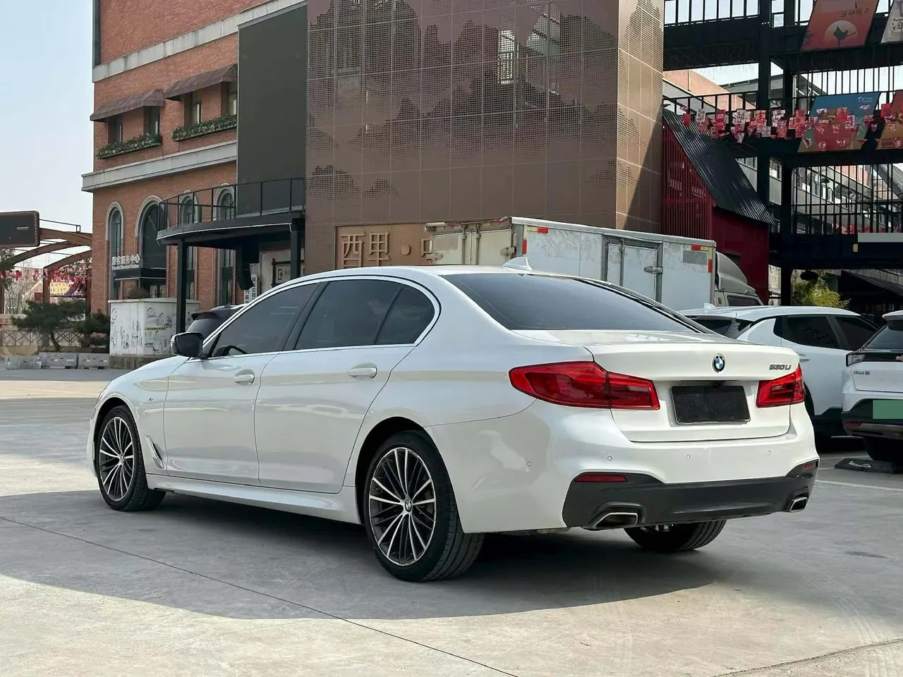 BMW 5 Series 2020 530Li 2.0T Leading M Sports Suit Automatic Gear 5