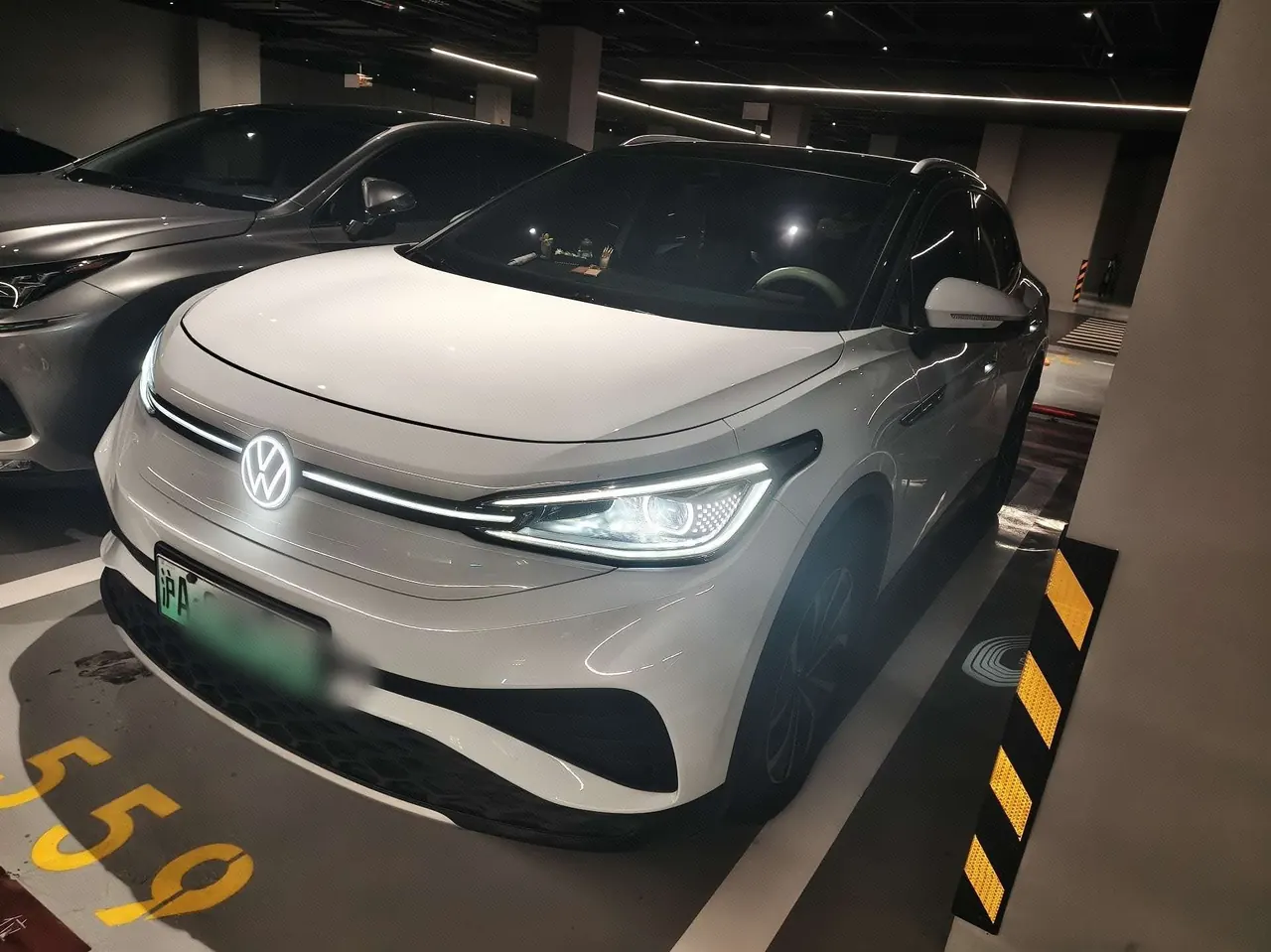 Открыть галерею: Volkswagen 2023 ID. 4 X Pure Smart Edition Automatic Gear